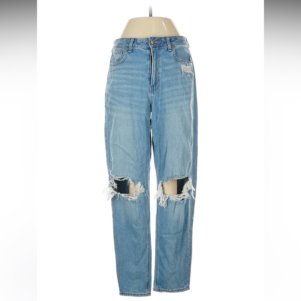 American Eagle Outfitters Light Blue Boyfriend Jeans